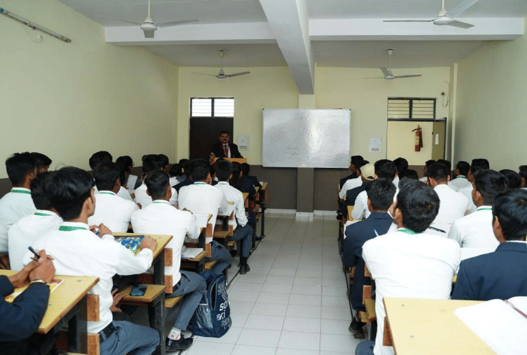I.P.S.R. Group of Institutions Lucknow Class Room photo 5